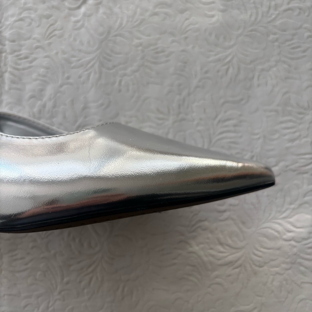 London Rag Silver Slingback Block Heel Pump, Size 7.5-8 - Picture 9 of 15